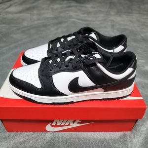 Nike panda dunks